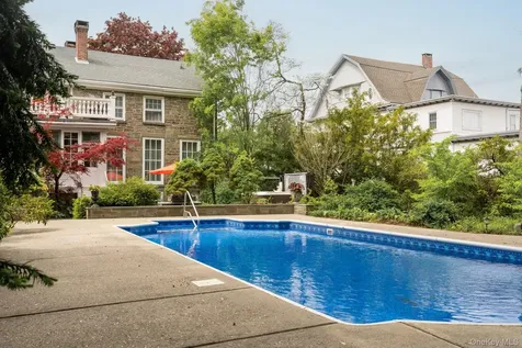 322 Albany Avenue Kingston NY 12401