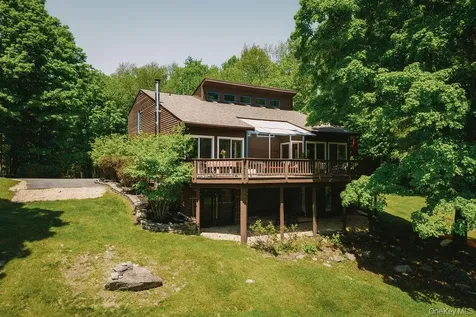 78 Rymph Road Staatsburg NY 12580