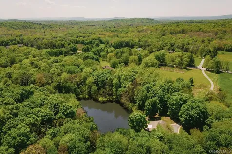 78 Rymph Road Staatsburg NY 12580