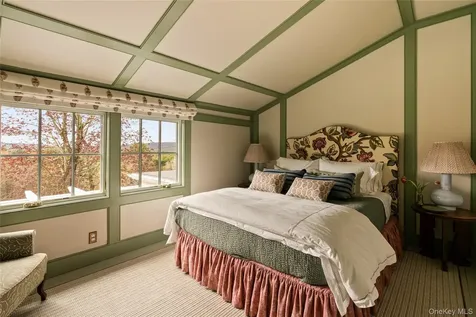 54 Far View Lane Hillsdale NY 12529