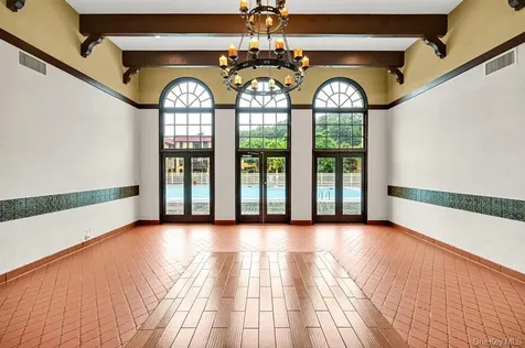 3 Granada Crescent White Plains NY 10603