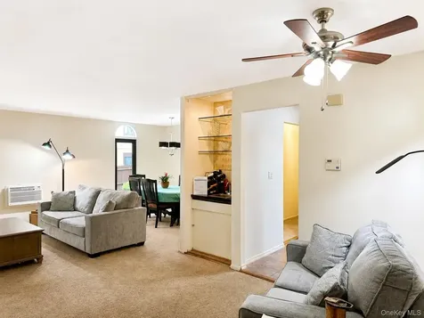 3 Granada Crescent White Plains NY 10603