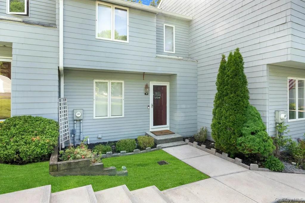 47 Maple Hill Drive Mahopac NY 10541