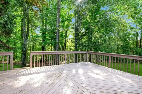 47 Maple Hill Drive Mahopac NY 10541