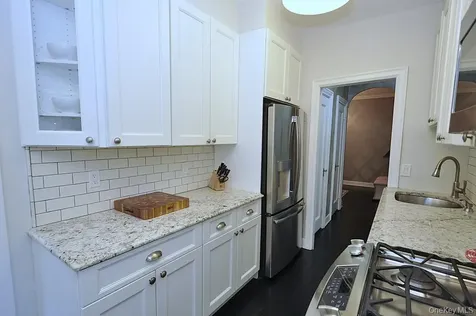 143 Garth Road Scarsdale NY 10583