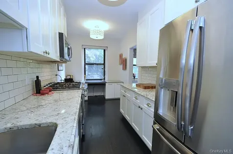 143 Garth Road Scarsdale NY 10583