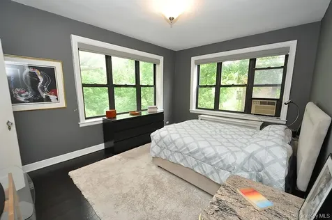 143 Garth Road Scarsdale NY 10583