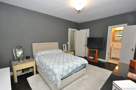 143 Garth Road Scarsdale NY 10583