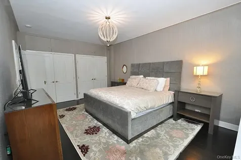 143 Garth Road Scarsdale NY 10583