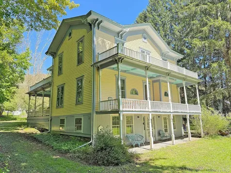 12 Railroad Street Long Eddy NY 12760