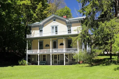 12 Railroad Street Long Eddy NY 12760
