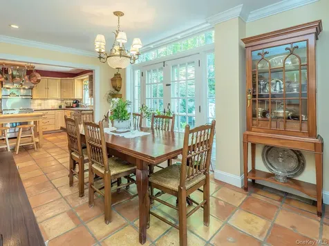 291 Prospect Avenue Sea Cliff NY 11579