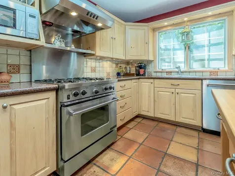 291 Prospect Avenue Sea Cliff NY 11579