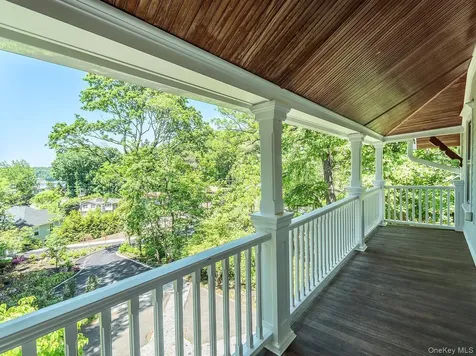 291 Prospect Avenue Sea Cliff NY 11579