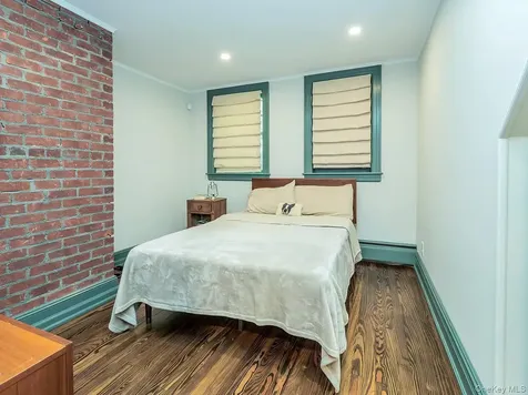 291 Prospect Avenue Sea Cliff NY 11579