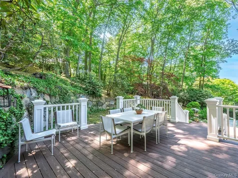 291 Prospect Avenue Sea Cliff NY 11579