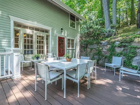 291 Prospect Avenue Sea Cliff NY 11579