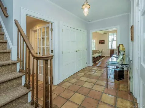 291 Prospect Avenue Sea Cliff NY 11579