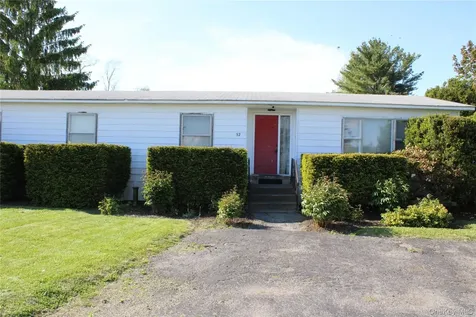 160 Holesapple Road Dover Plains NY 12522