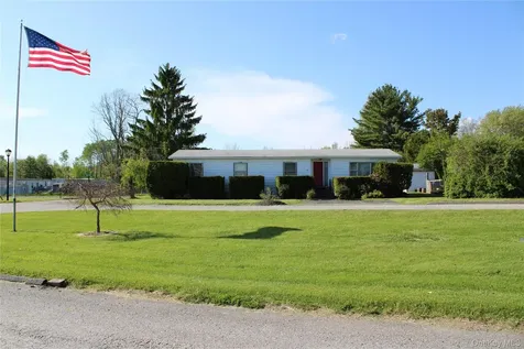 160 Holesapple Road Dover Plains NY 12522