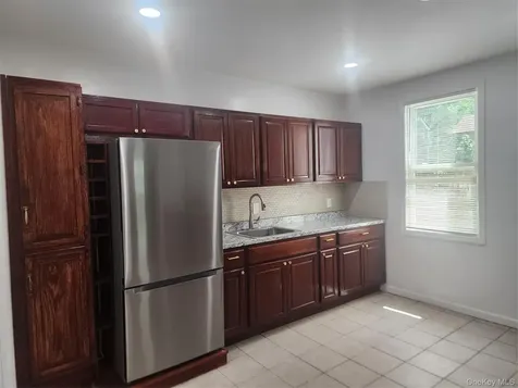 49 Carroll Street Poughkeepsie NY 12601