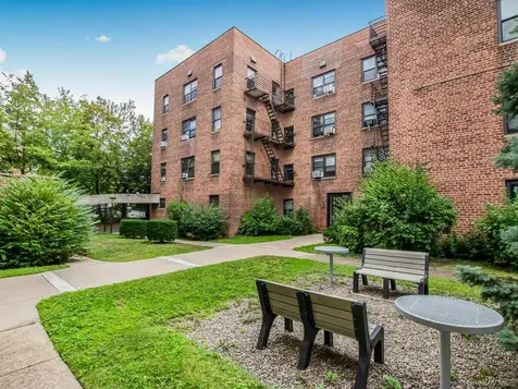 470 N Broadway Yonkers NY 10701