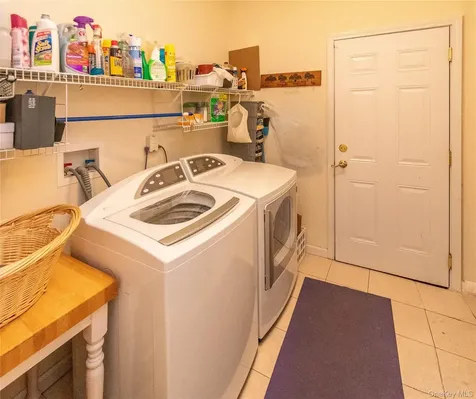 14 Glen Rock Circle Highland NY 12528