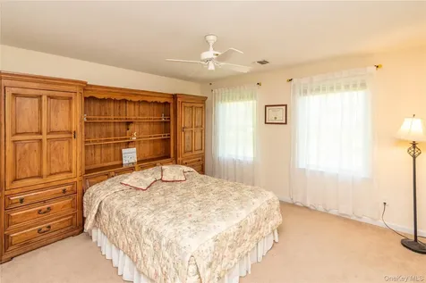 14 Glen Rock Circle Highland NY 12528