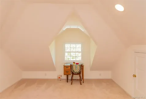 14 Glen Rock Circle Highland NY 12528