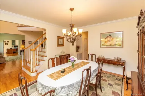 14 Glen Rock Circle Highland NY 12528