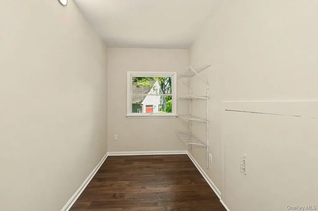 94 E East Way Mount Kisco NY 10549