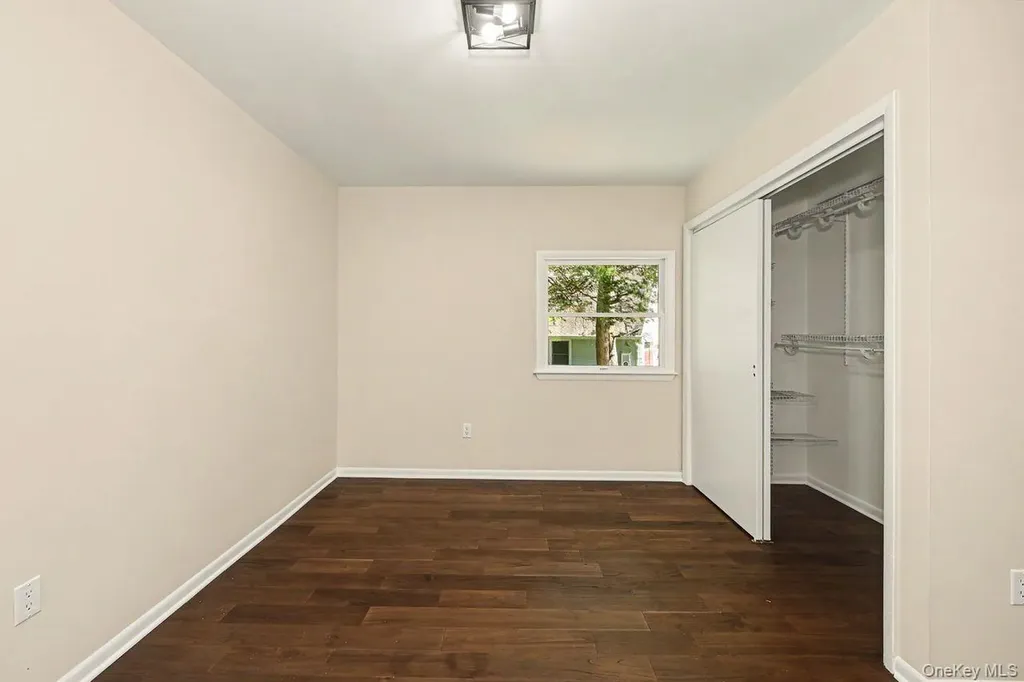 94 E East Way Mount Kisco NY 10549
