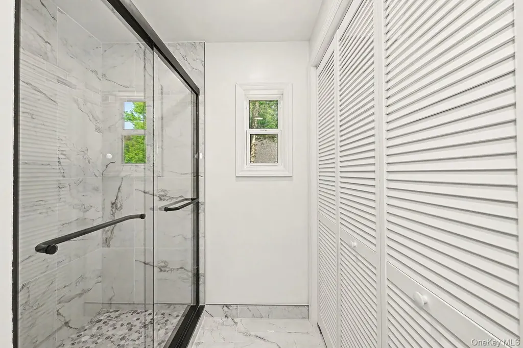 94 E East Way Mount Kisco NY 10549