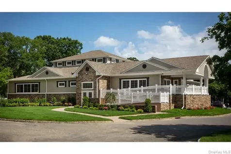 405 Townhouse Drive Coram NY 11727