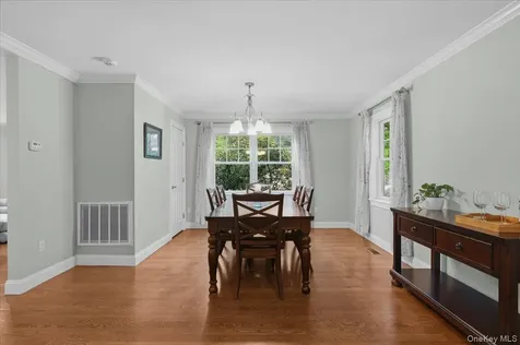 18 Jefferson Lane Bedford NY 10506