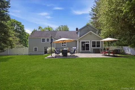 18 Jefferson Lane Bedford NY 10506