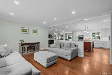 18 Jefferson Lane Bedford NY 10506