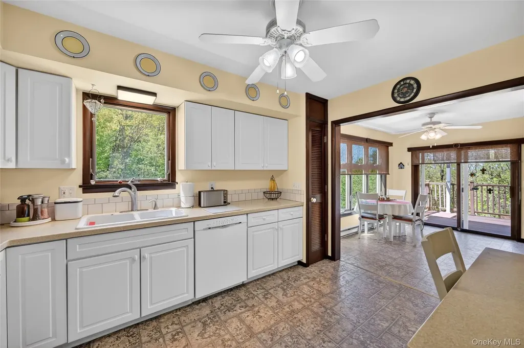 77 Maidstone Drive Walden NY 12586