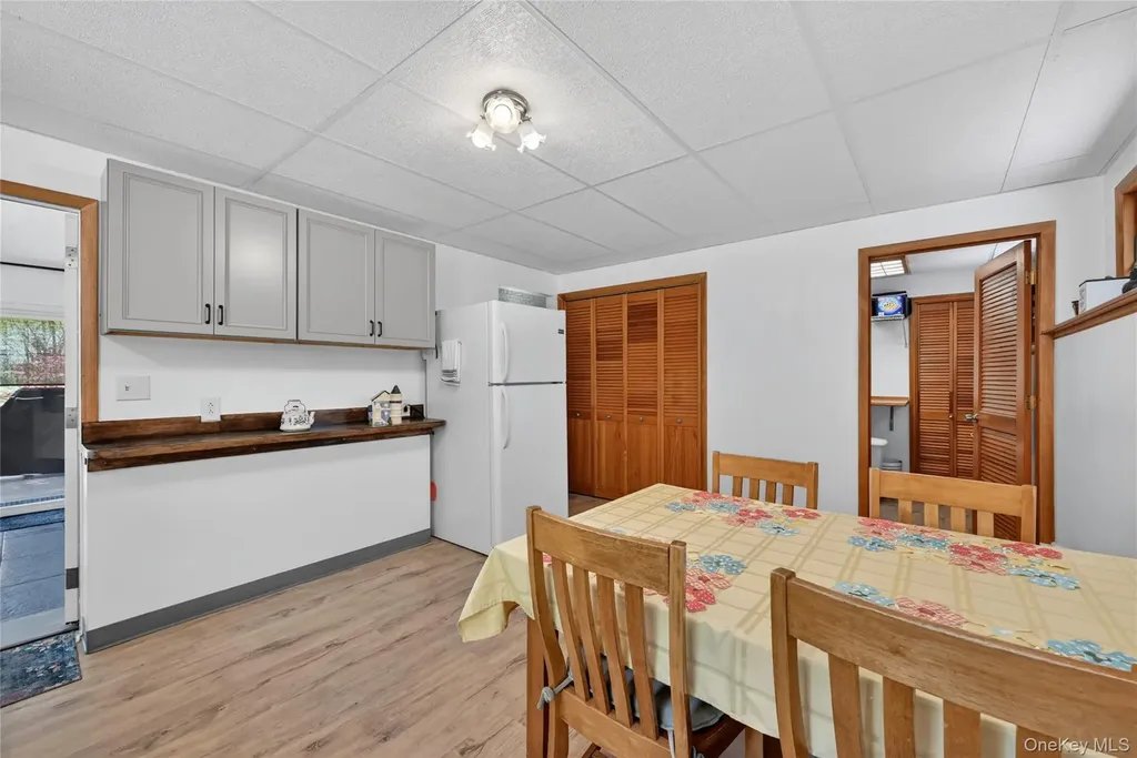 77 Maidstone Drive Walden NY 12586