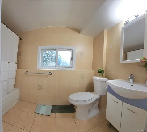 11 Howard Street Hicksville NY 11801