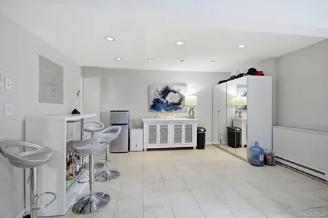 16 Birch Drive Mahopac NY 10541