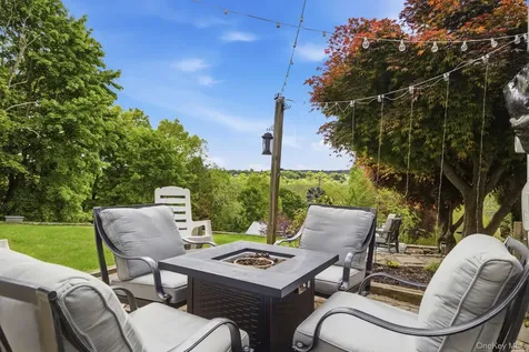 16 Birch Drive Mahopac NY 10541