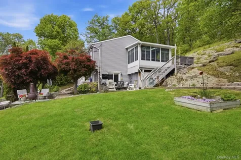 16 Birch Drive Mahopac NY 10541