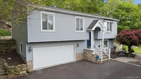 16 Birch Drive Mahopac NY 10541