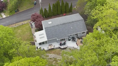 16 Birch Drive Mahopac NY 10541