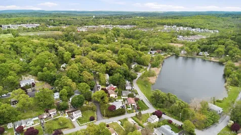 16 Birch Drive Mahopac NY 10541