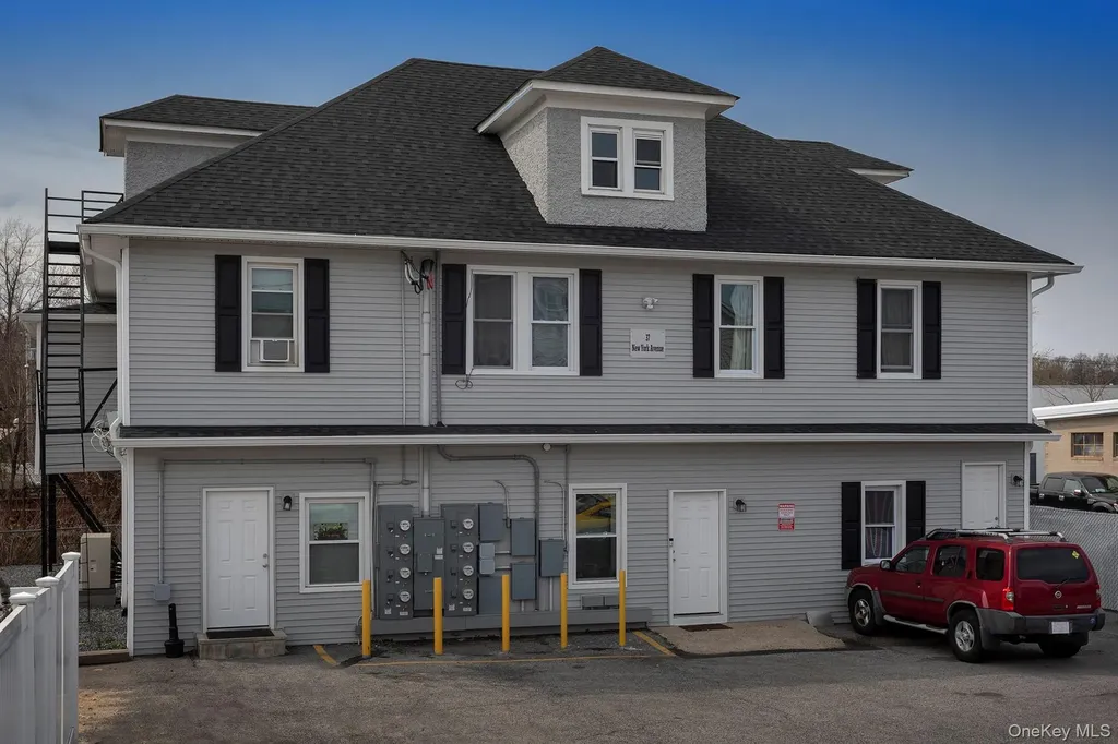 35-4 New York Avenue Huntington NY 11743