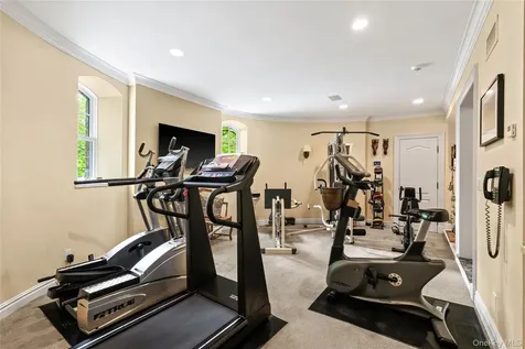 63 Old Mill River Road Pound Ridge NY 10576