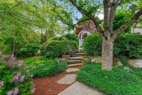 63 Old Mill River Road Pound Ridge NY 10576