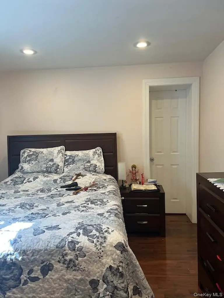 114 Warwick Street Brooklyn NY 11207